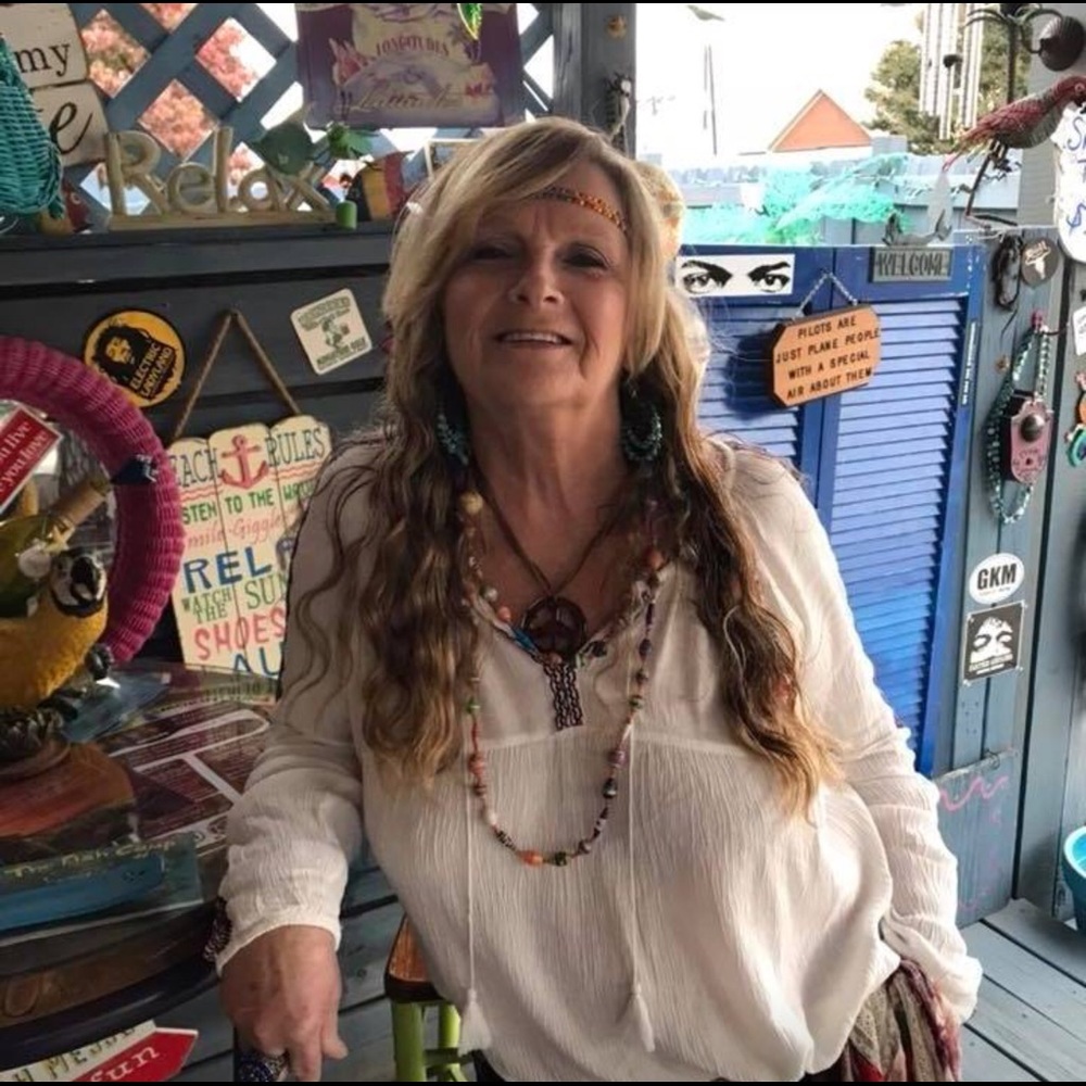 Meet your Posher, Melanie